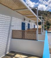 Top floor terraces