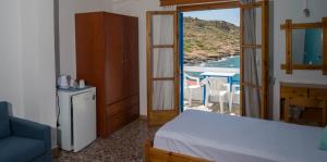 Large double room or Family room